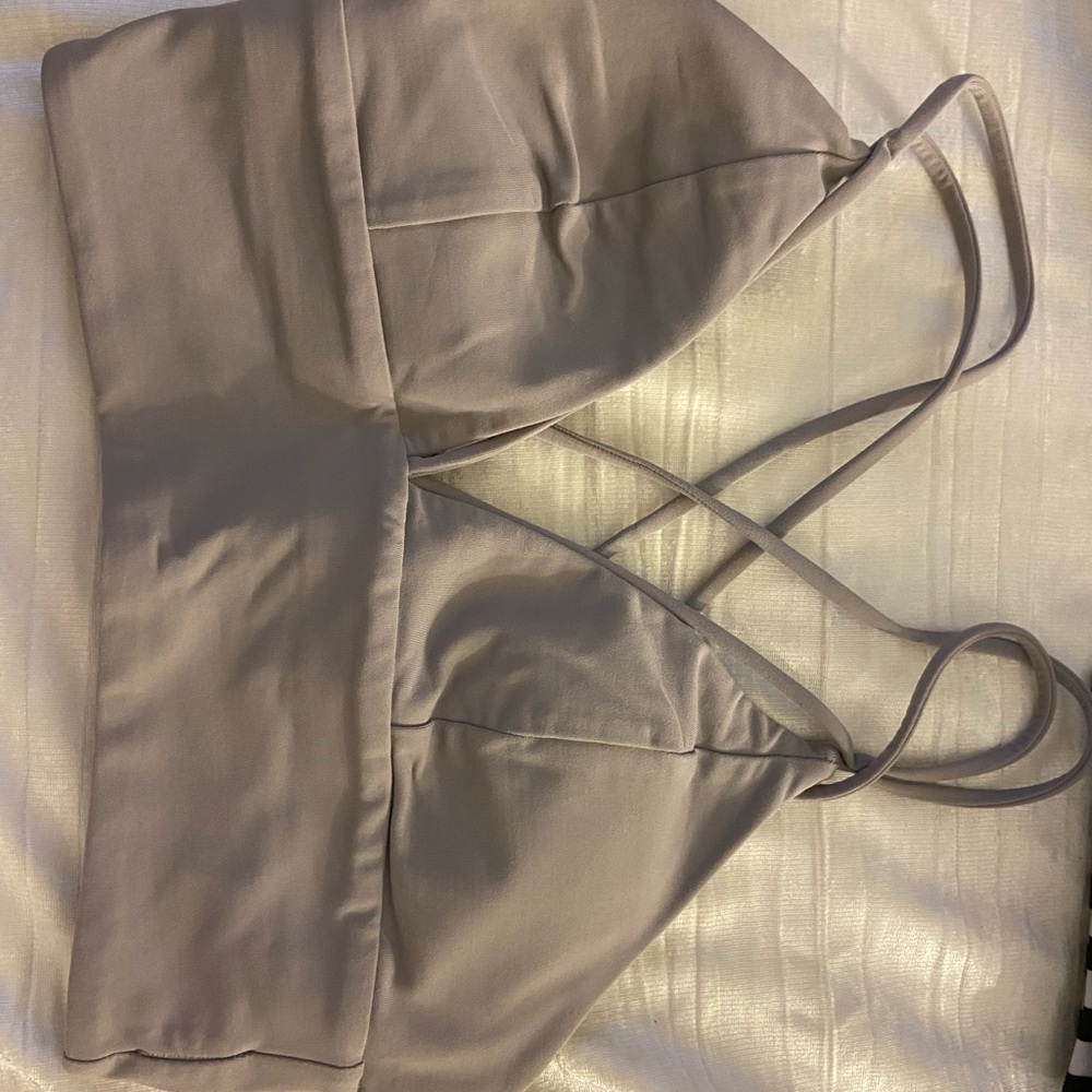 Lululemon sports bra